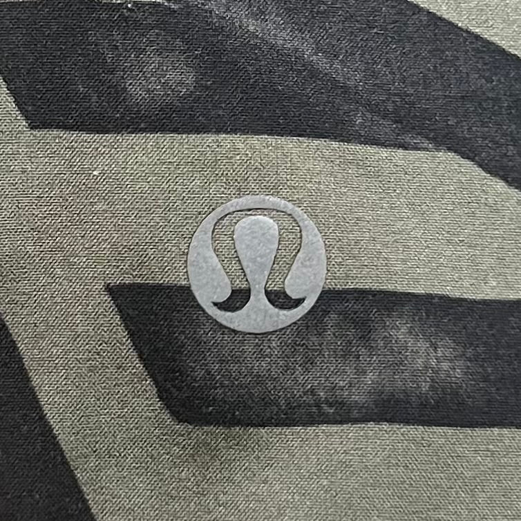 Athletic Shorts By Lululemon In Green & Yellow, Size: 4