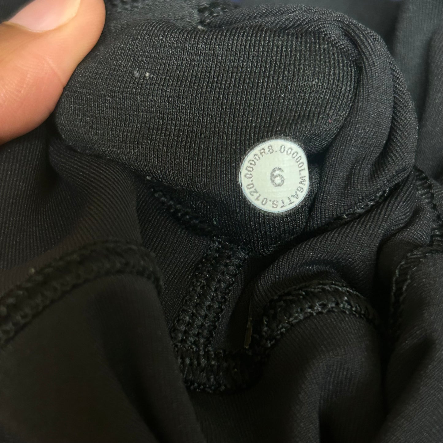 Athletic Capris By Lululemon In Black, Size: 6