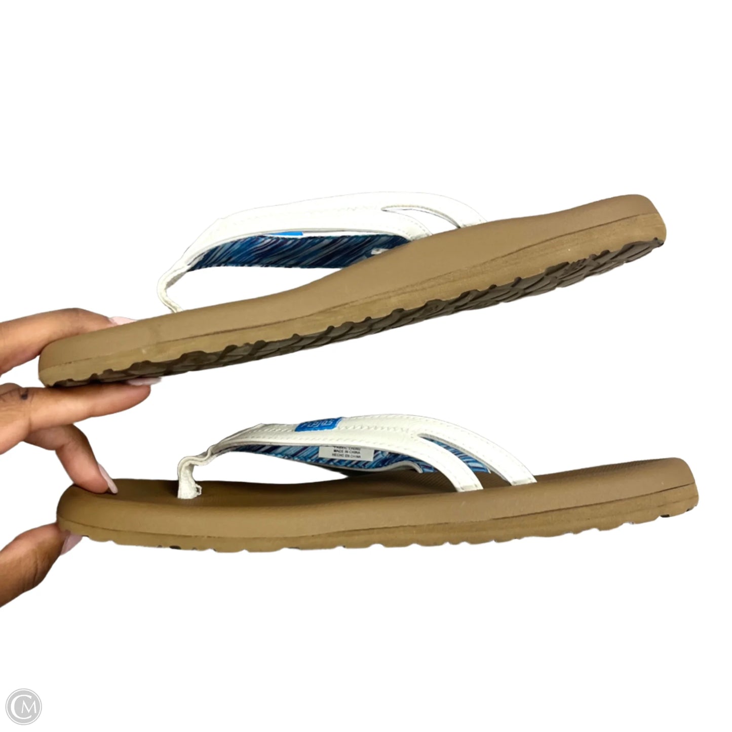 Sandals Flats By Flojos In Tan & White, Size: 7