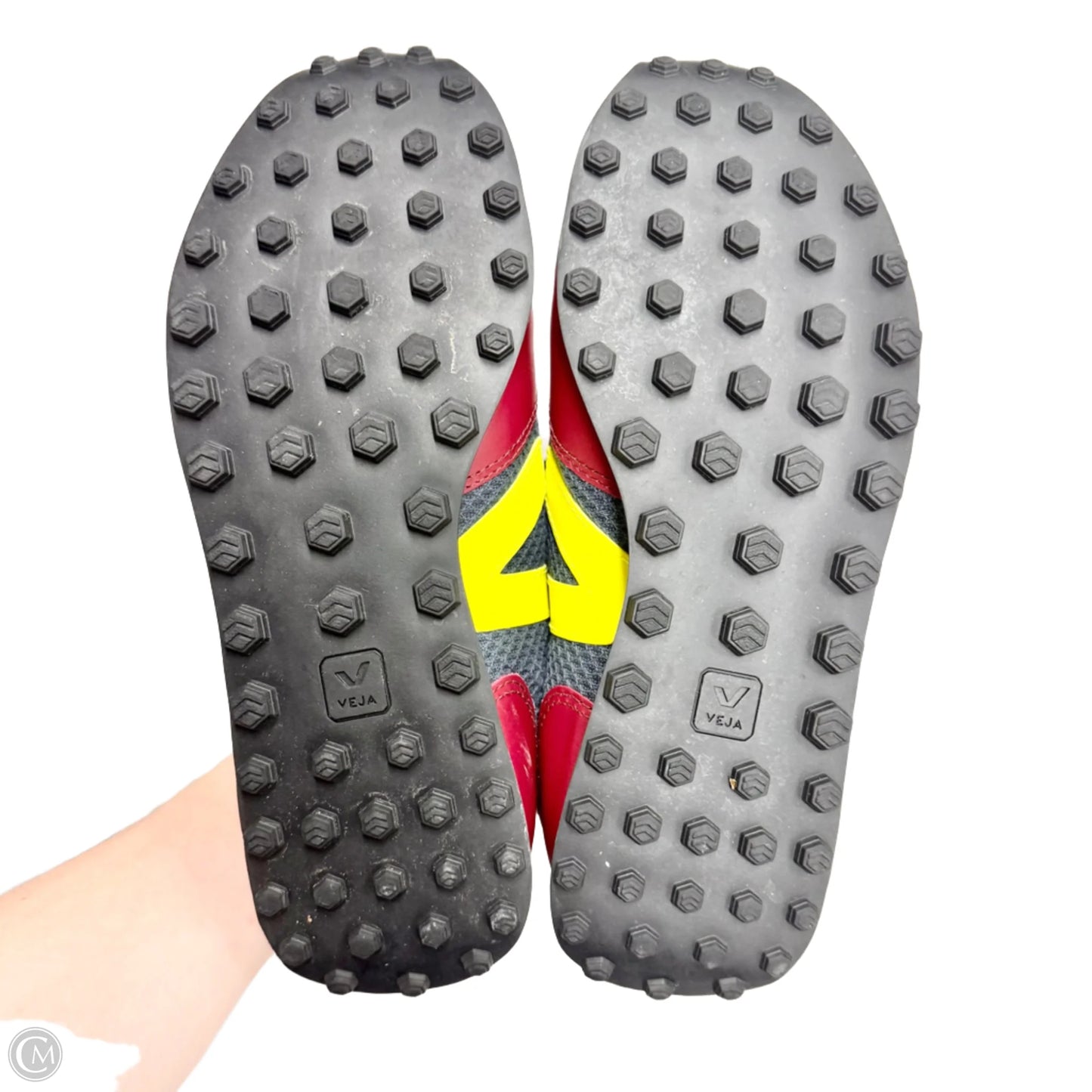Shoes Sneakers By Cmb In Grey & Red, Size: 6