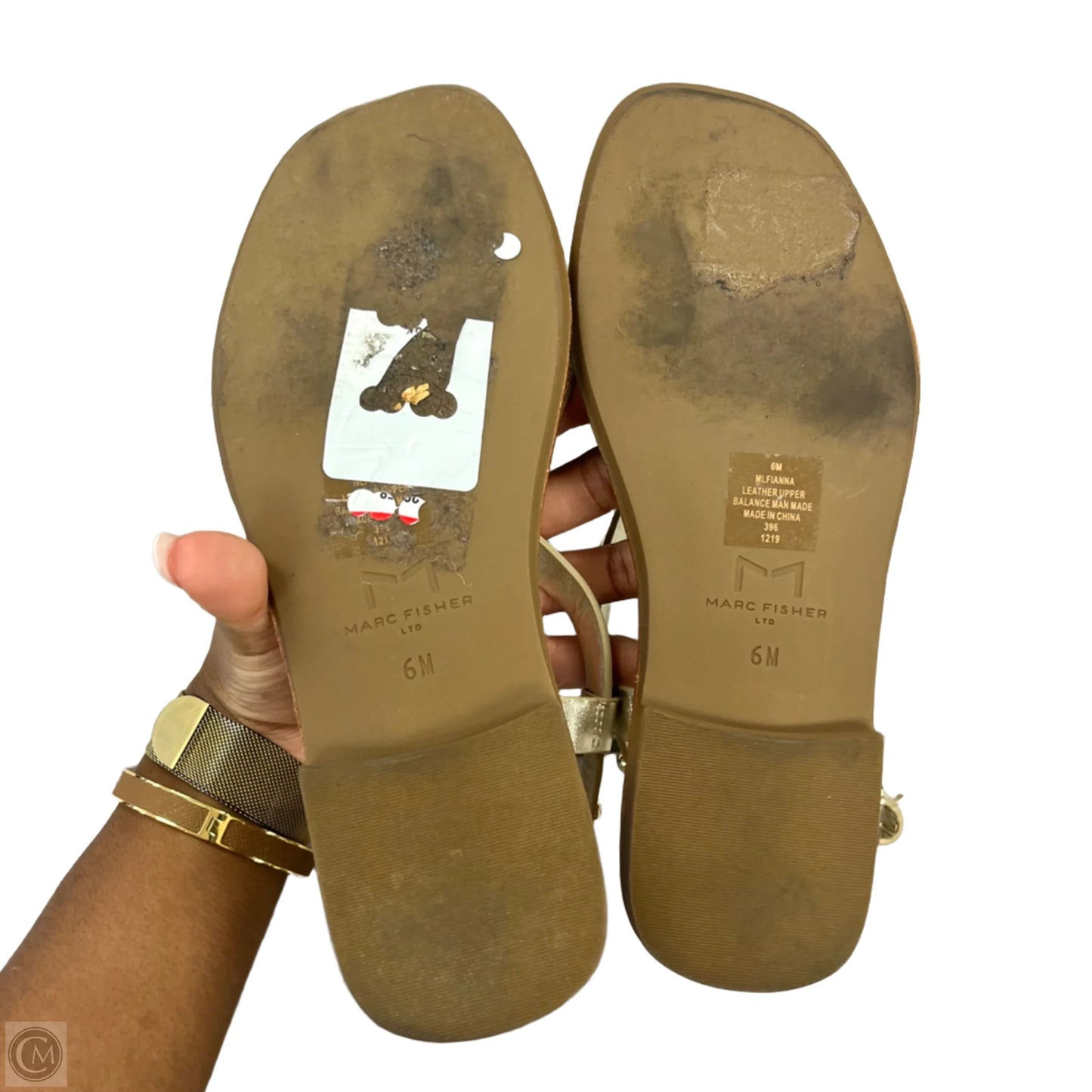 Sandals Flats By Marc Fisher In Gold, Size: 6