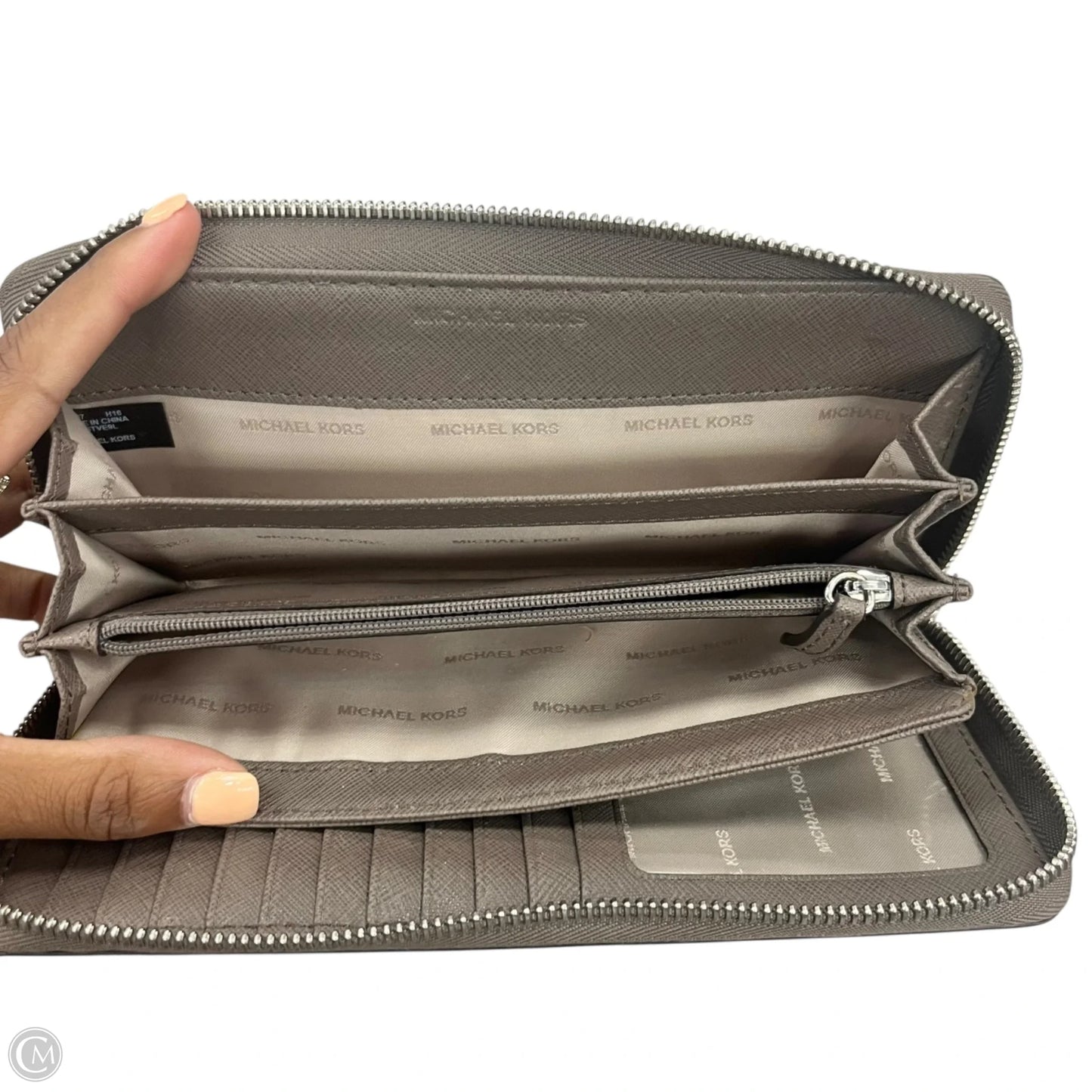 Wristlet Designer By Michael Kors, Size: Medium