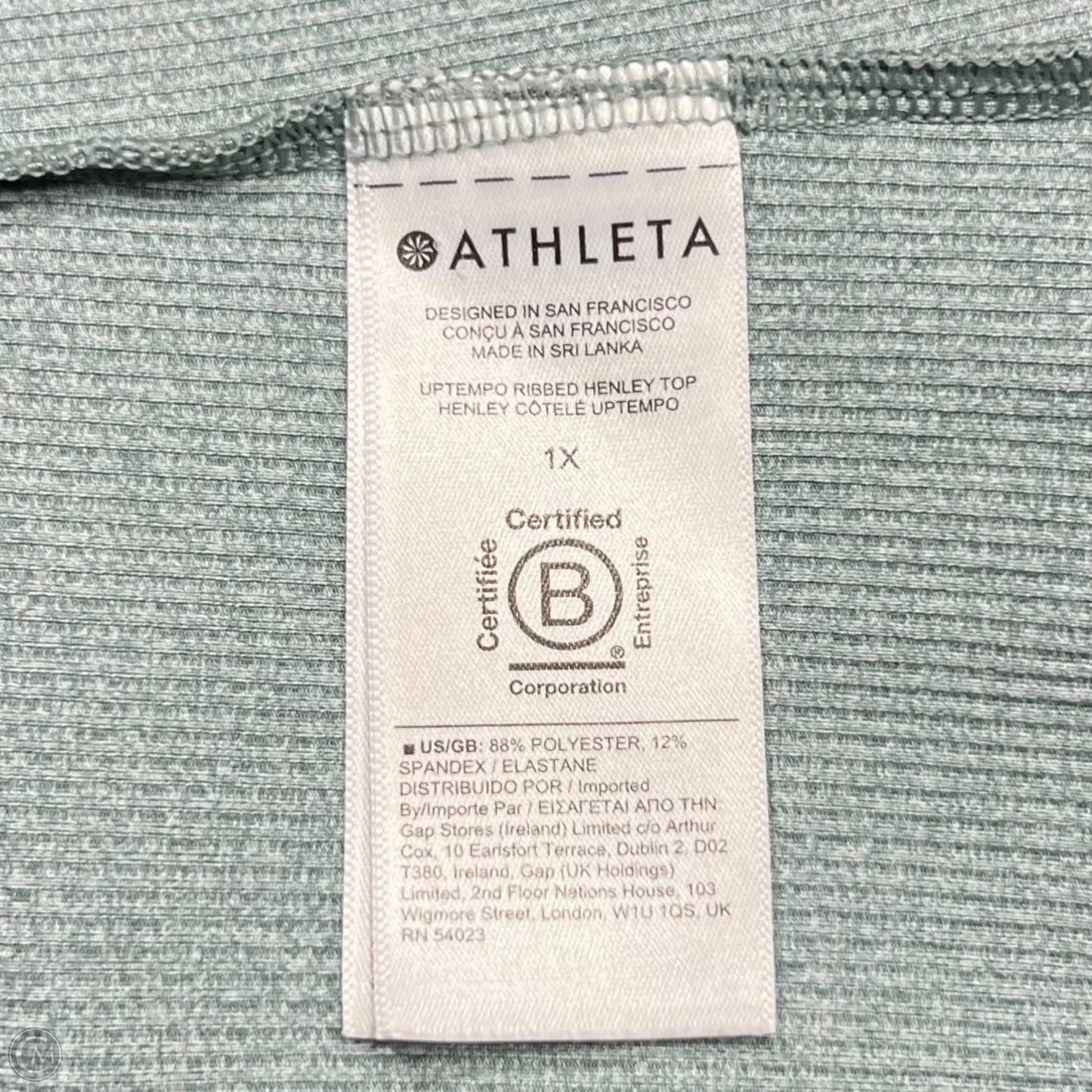 Top Long Sleeve By Athleta In Green, Size: 1x