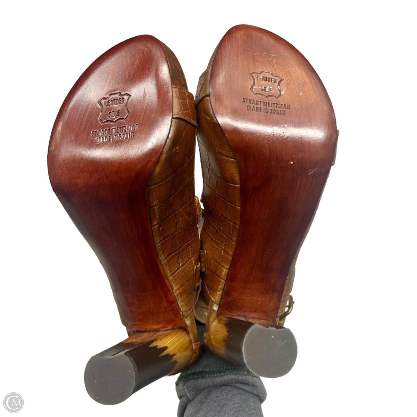 Sandals Designer By Stuart Weitzman In Tan, Size: 9