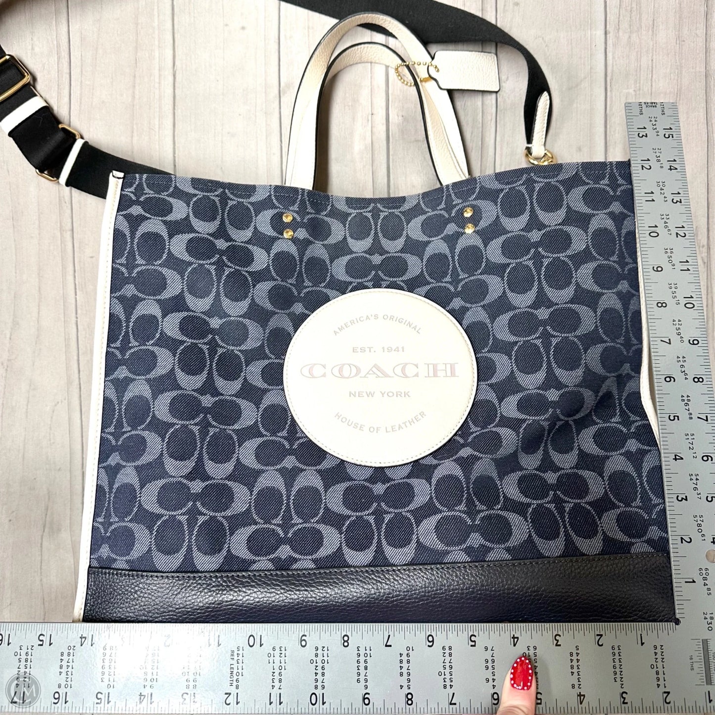 Tote Designer By Coach, Size: Large