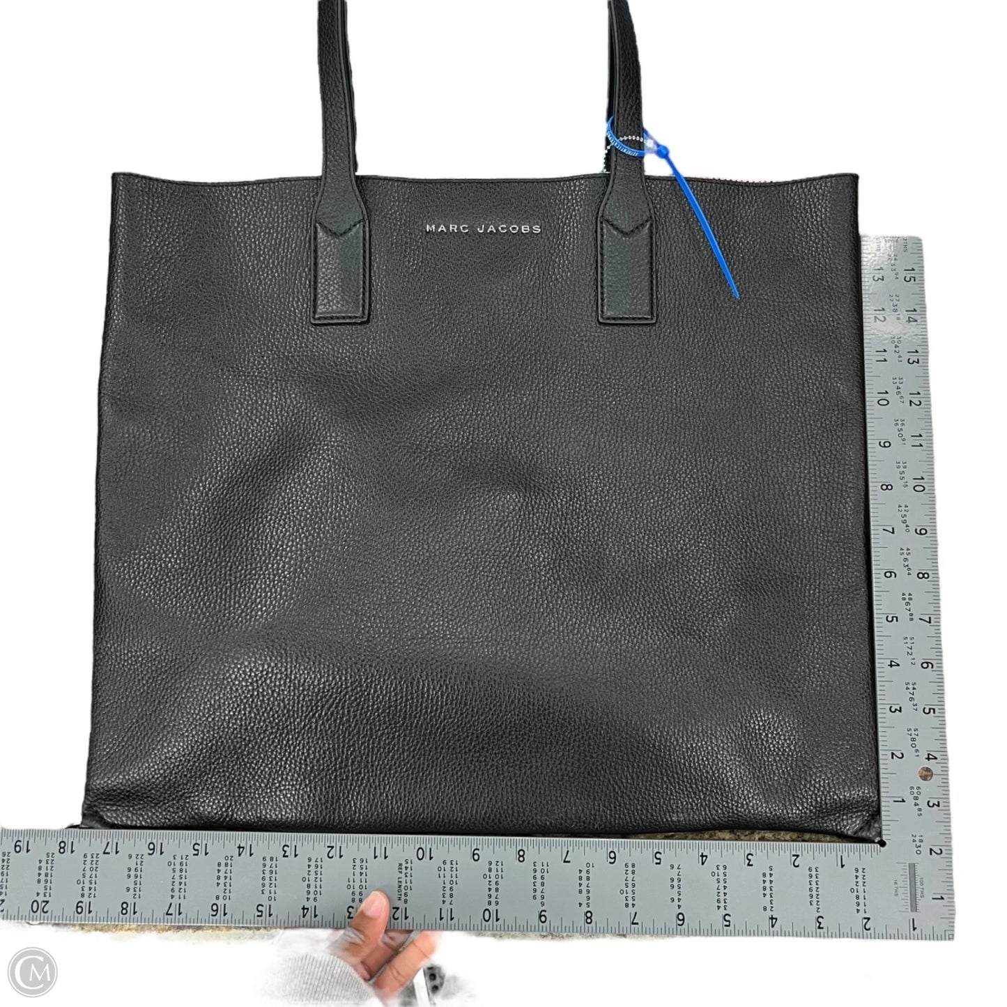 Tote Luxury Designer By Marc Jacobs, Size: Large