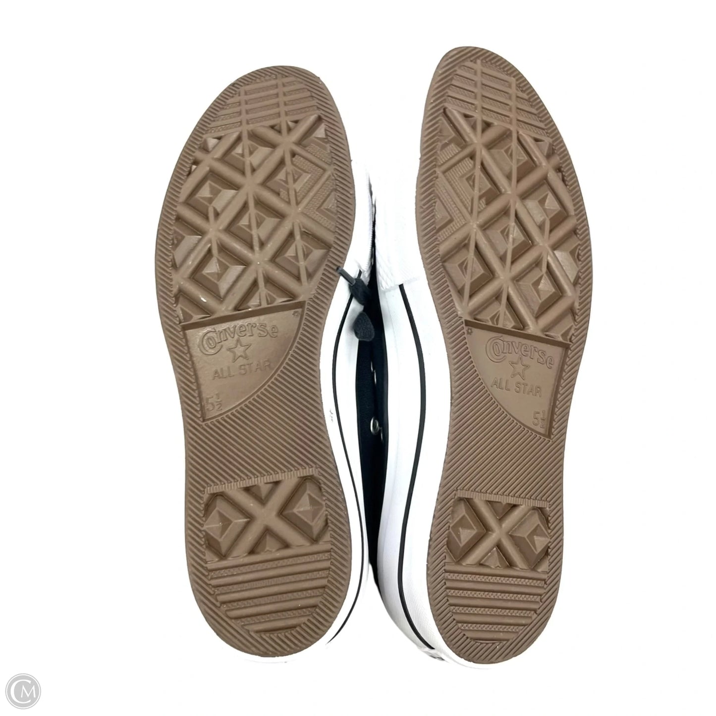Shoes Sneakers By Converse In Black & White, Size: 7.5