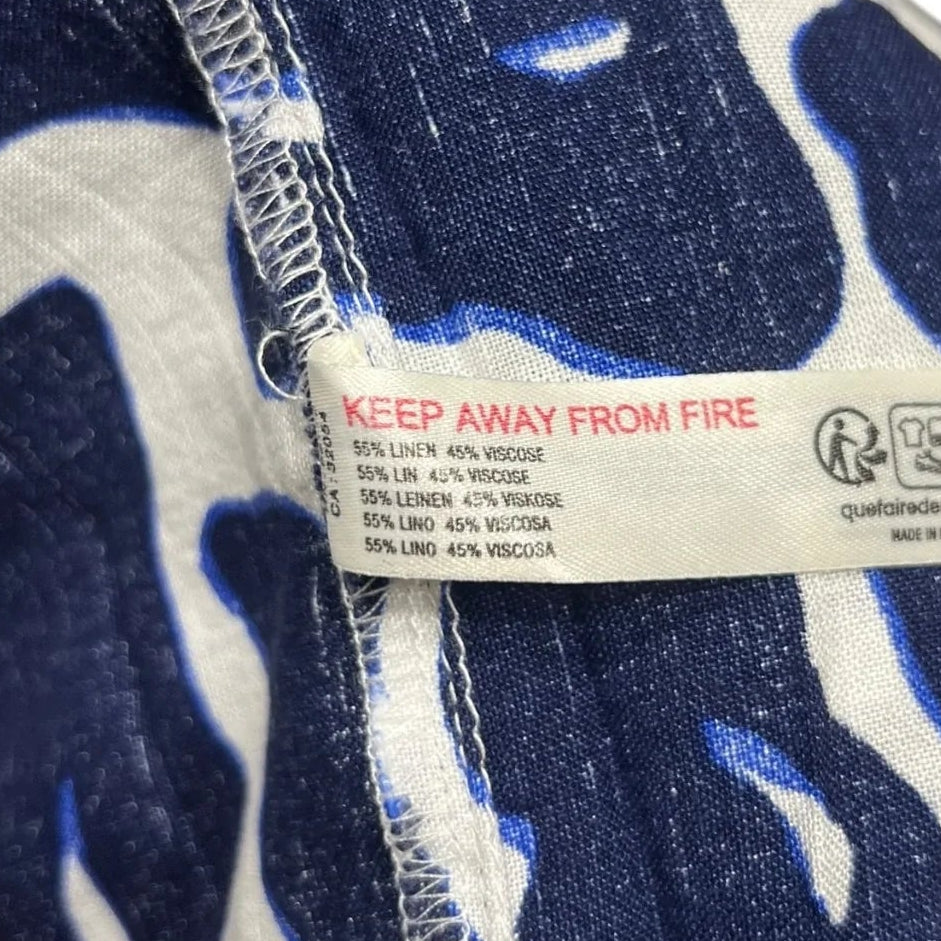 Top Short Sleeve By Anthropologie In Blue & White, Size: Xl