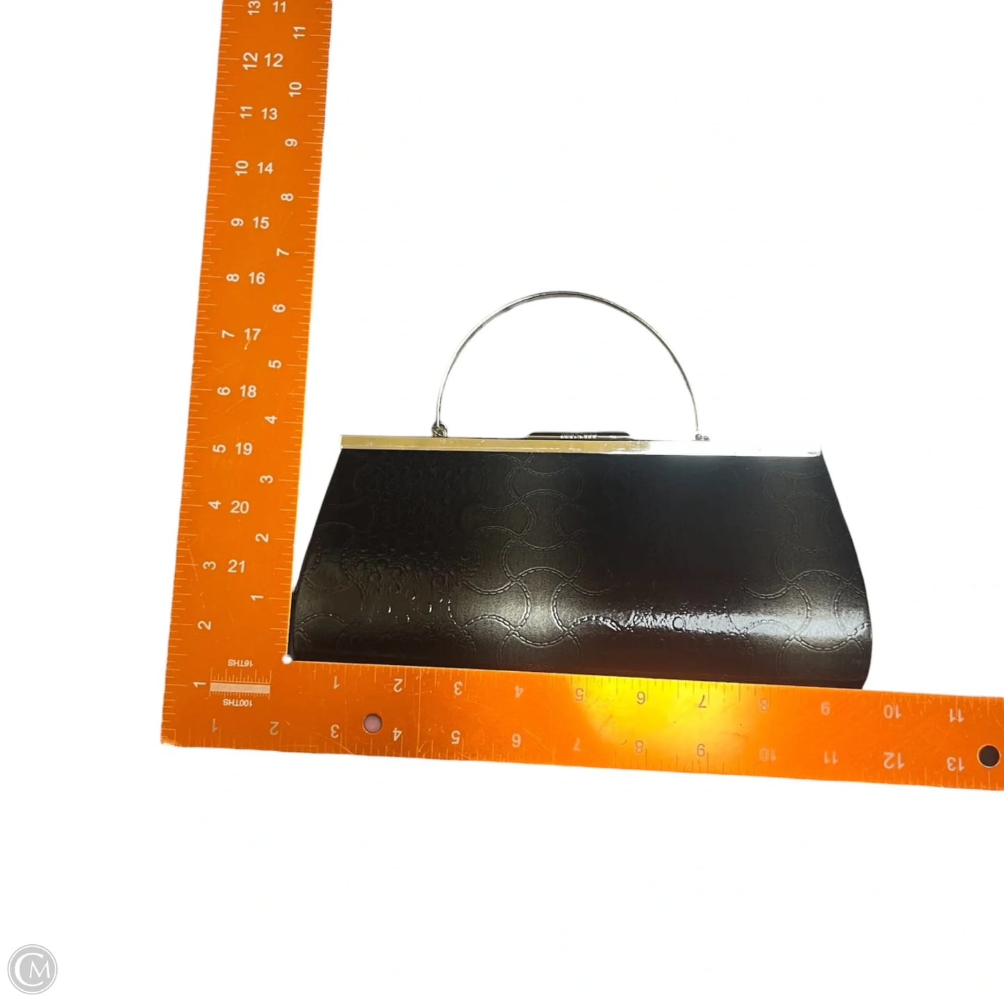 Clutch Size: Small