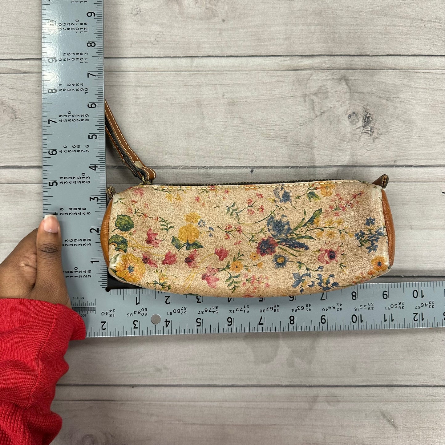Wristlet Designer By Patricia Nash, Size: Small