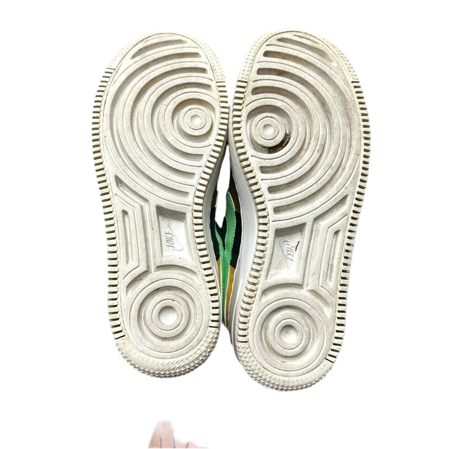 Shoes Sneakers By Nike In Multi-colored, Size: 7