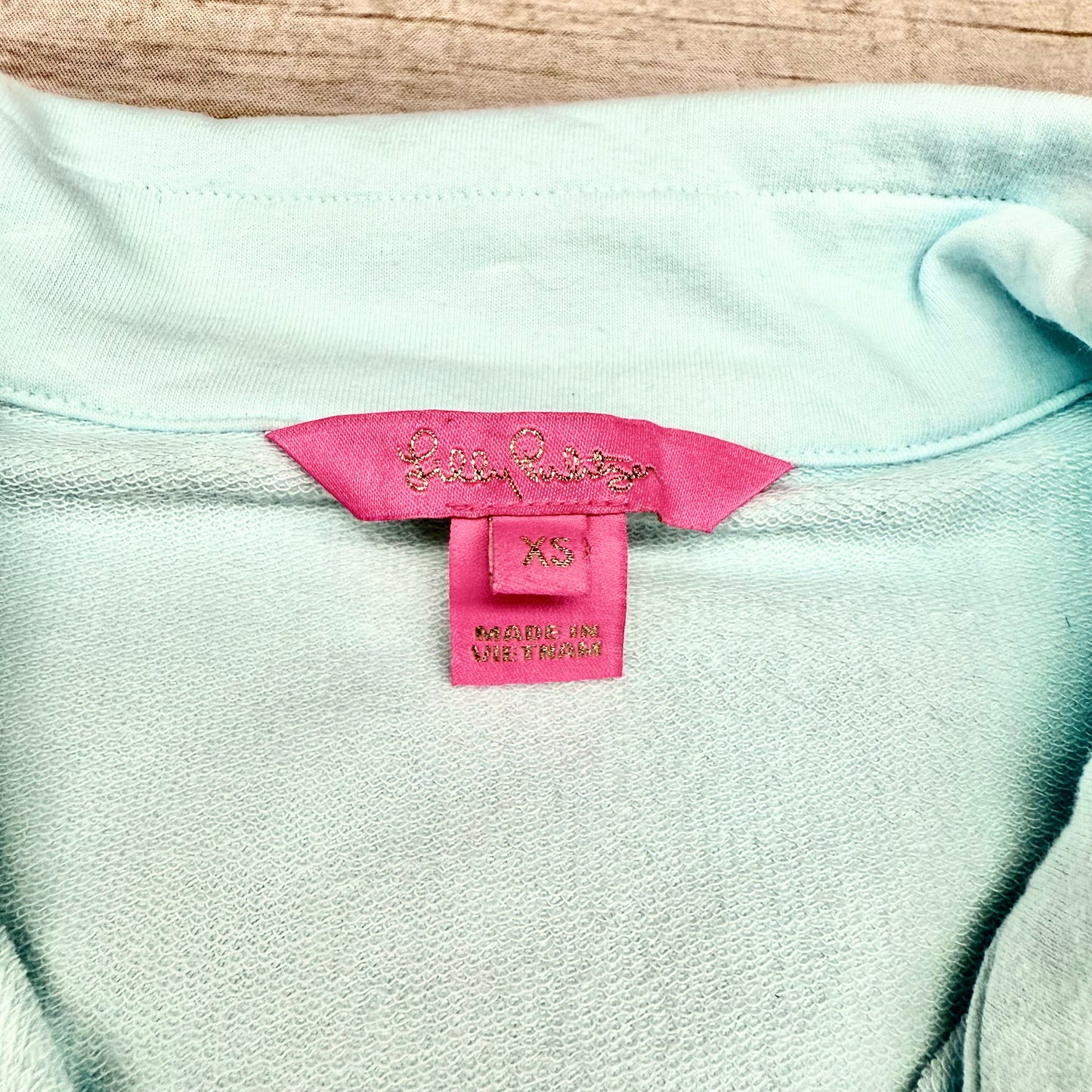 Sweatshirt Designer By Lilly Pulitzer In Blue, Size: Xs