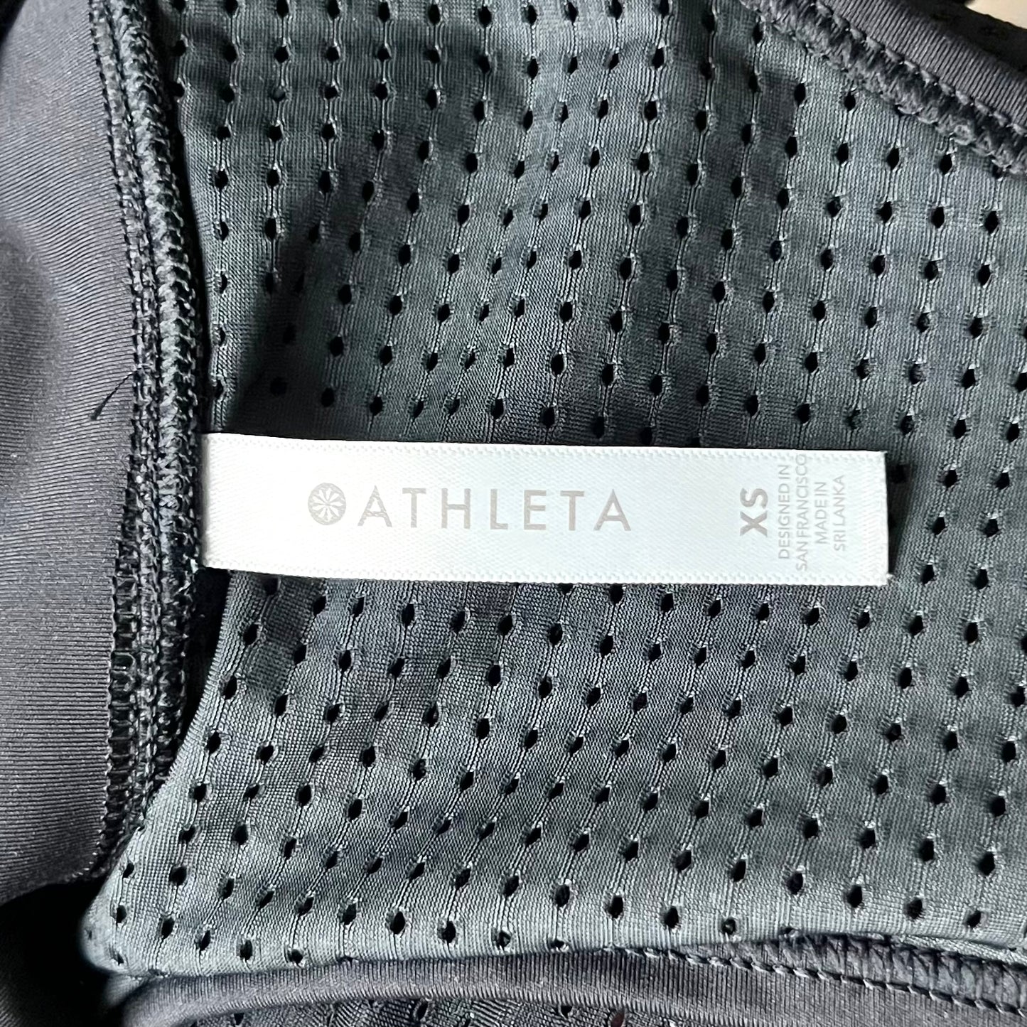 Athletic Tank Top By Athleta In Black, Size: Xs