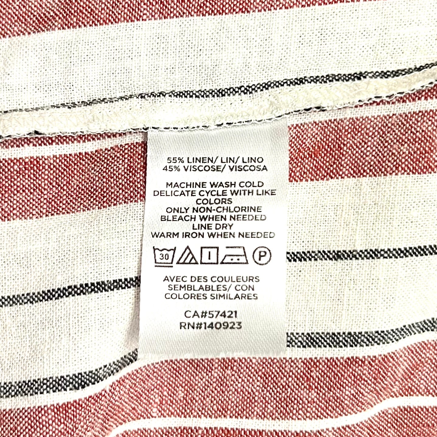 Top Short Sleeve By Loft In Red & White, Size: S