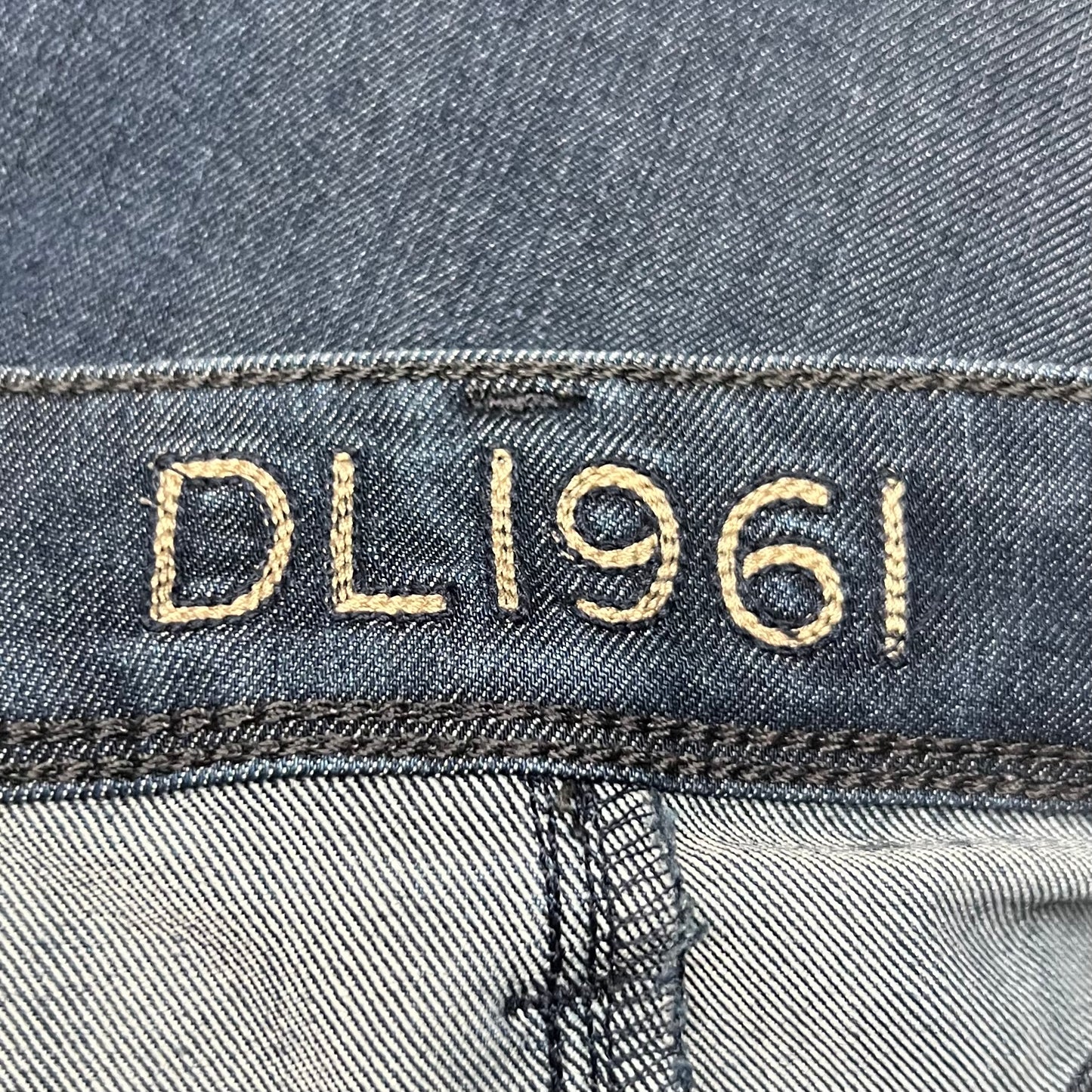 Jeans Boot Cut By Dl1961 In Blue, Size: 6