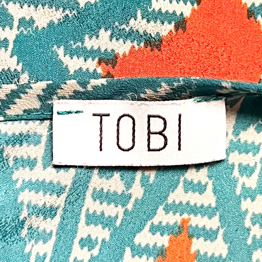 Top Sleeveless By Tobi In Teal, Size: S