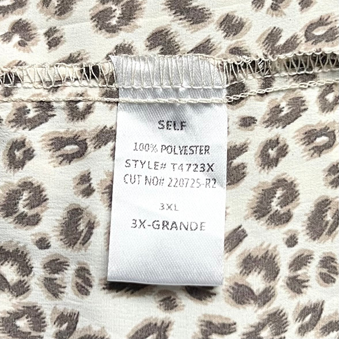 Top Long Sleeve By Blush and Day In Leopard Print, Size: 3x