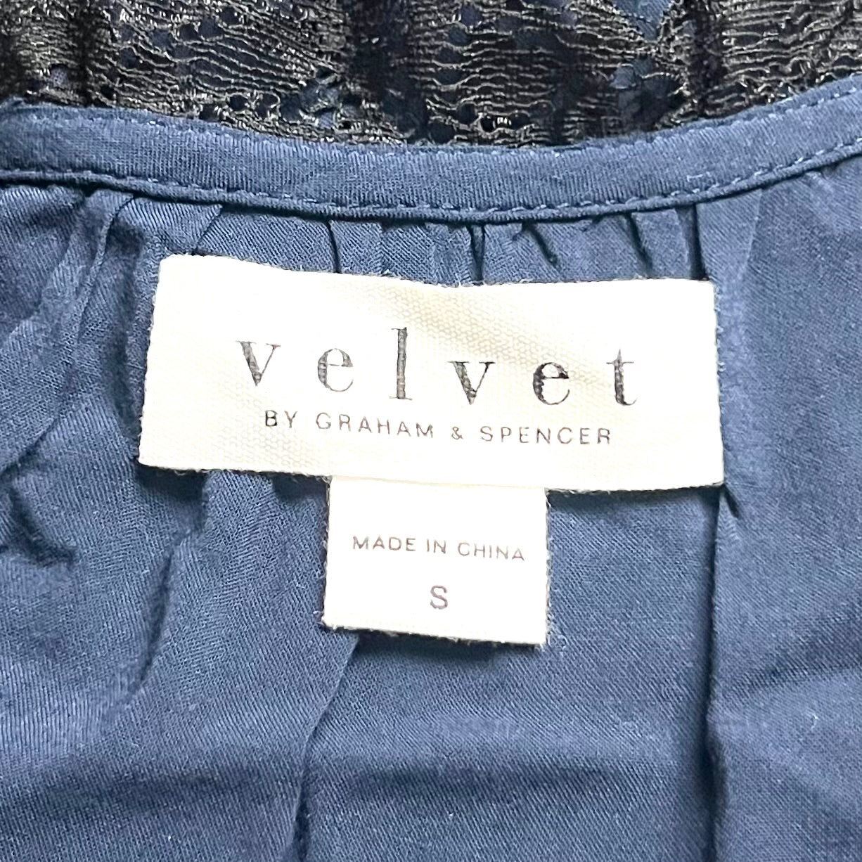 Top Sleeveless By Velvet In Navy, Size: S