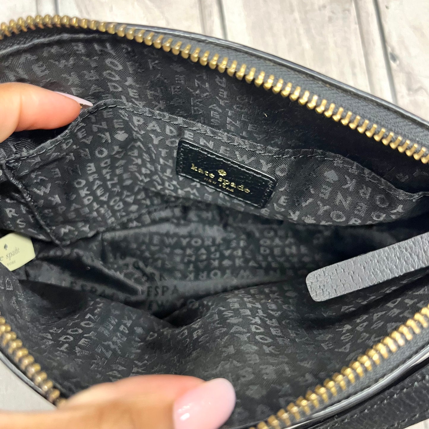 Crossbody Designer By Kate Spade, Size: Medium