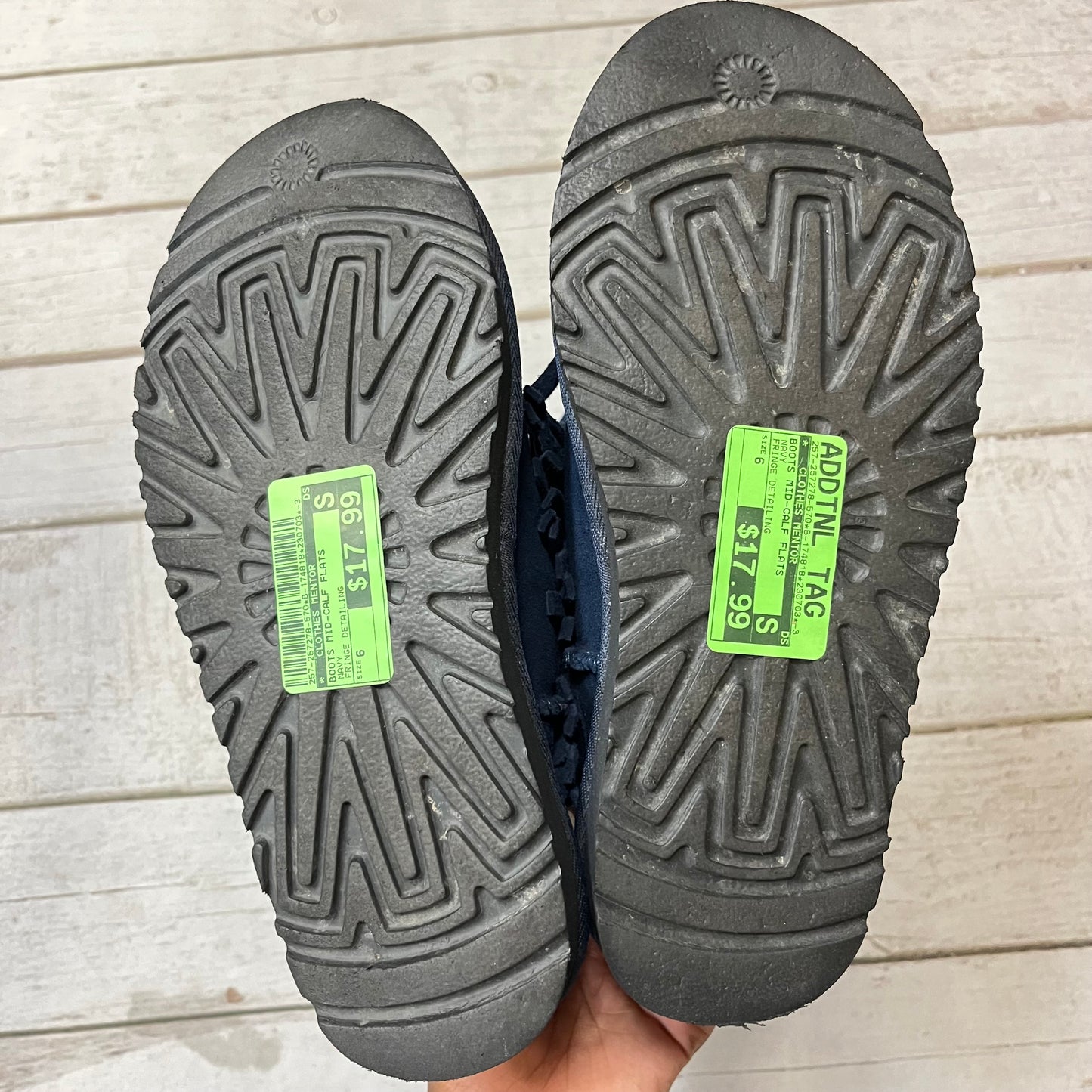 Boots Mid-calf Flats Size: 6