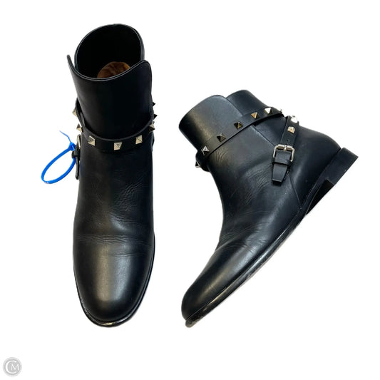 Shoes Luxury Designer By Valentino In Black Gold, Size: 9
