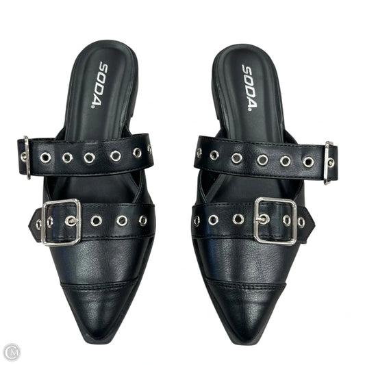 Shoes Flats By Soda In Black, Size: 6