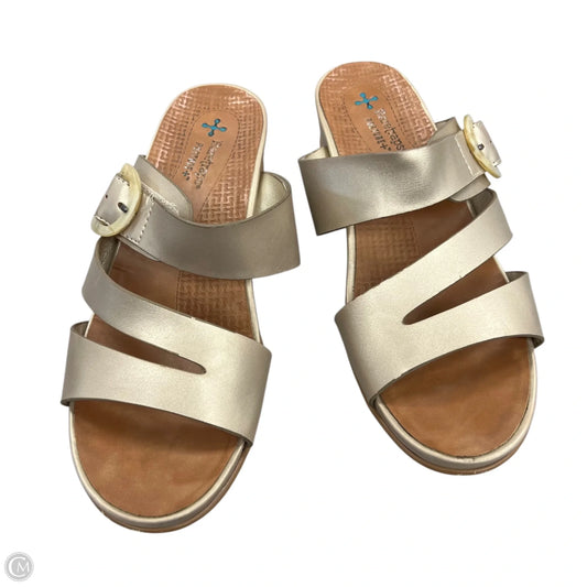Shoes Flats By Bare Traps In Taupe, Size: 8.5