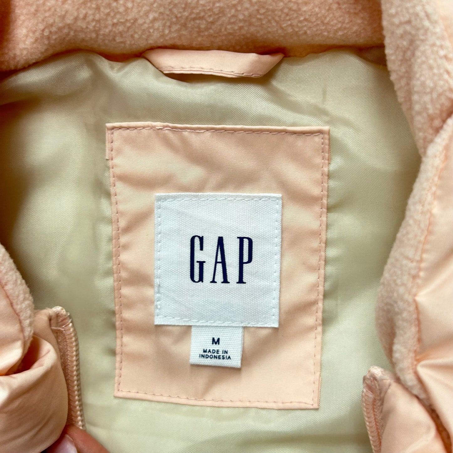 Vest Puffer & Quilted By Gap In Peach, Size: M