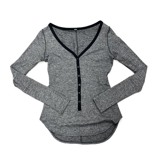 Athletic Top Long Sleeve Crewneck By Lululemon In Grey, Size: S