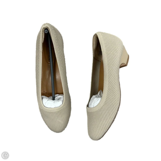 Shoes Heels Kitten By Comfortview In Tan, Size: 7