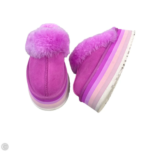 Slippers Designer By Ugg In Purple, Size: 6
