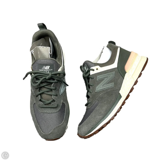 Shoes Sneakers By New Balance In Green, Size: 6