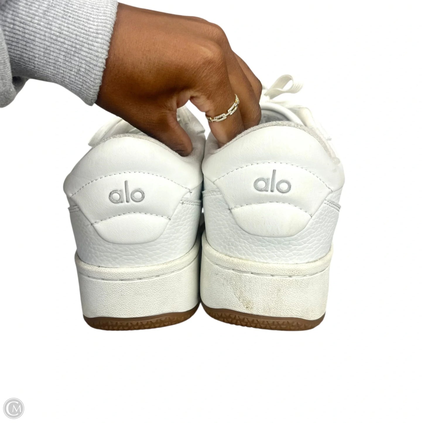 Shoes Sneakers By Alo In White, Size: 8