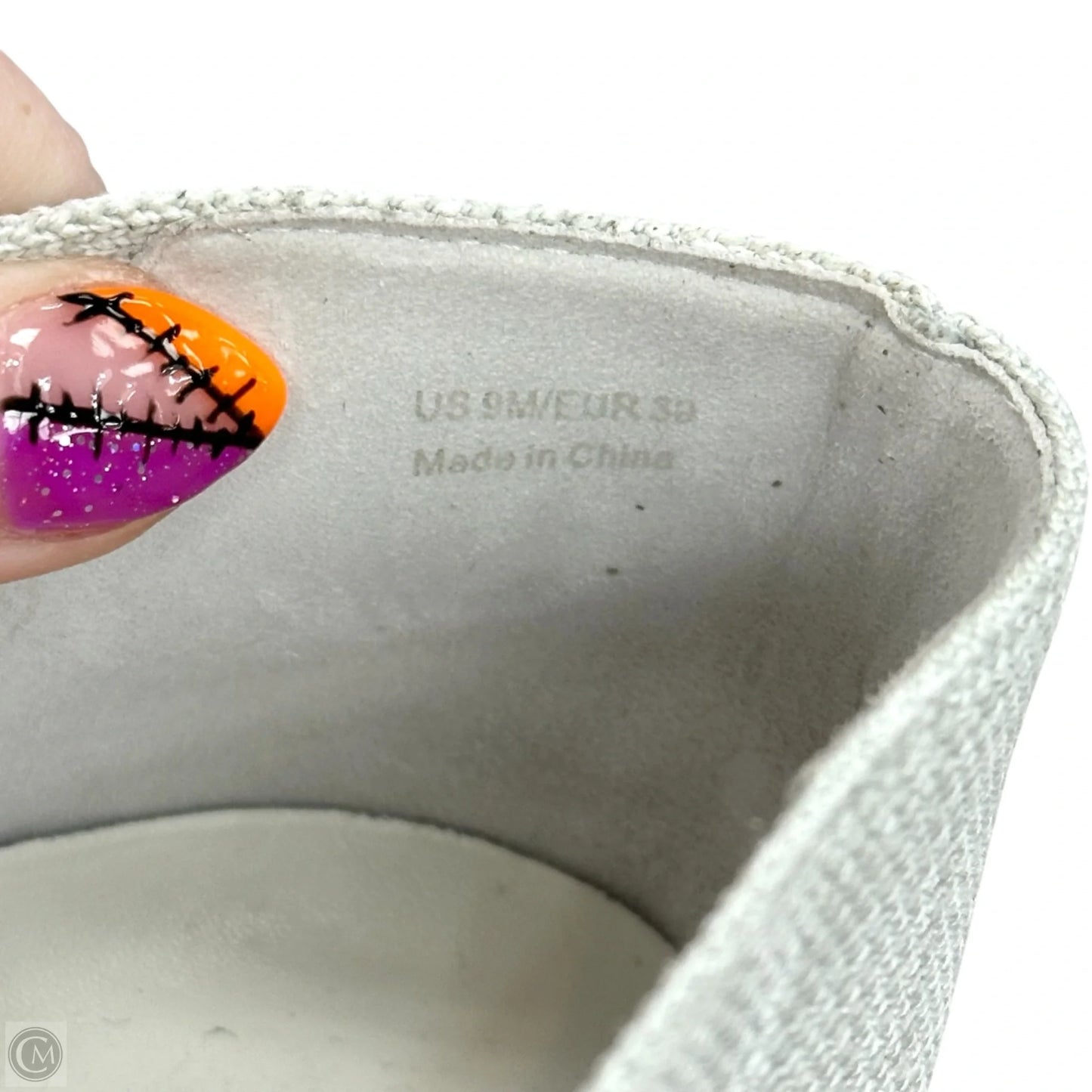 Shoes Sneakers By Vince In Grey, Size: 9