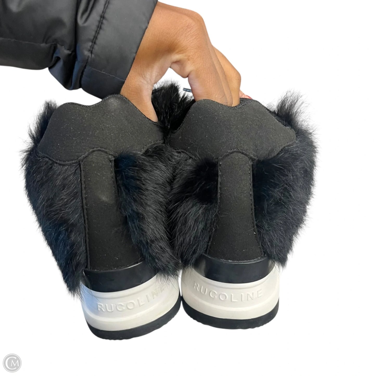 Shoes Sneakers By Rucoline In Black & White, Size: 5.5