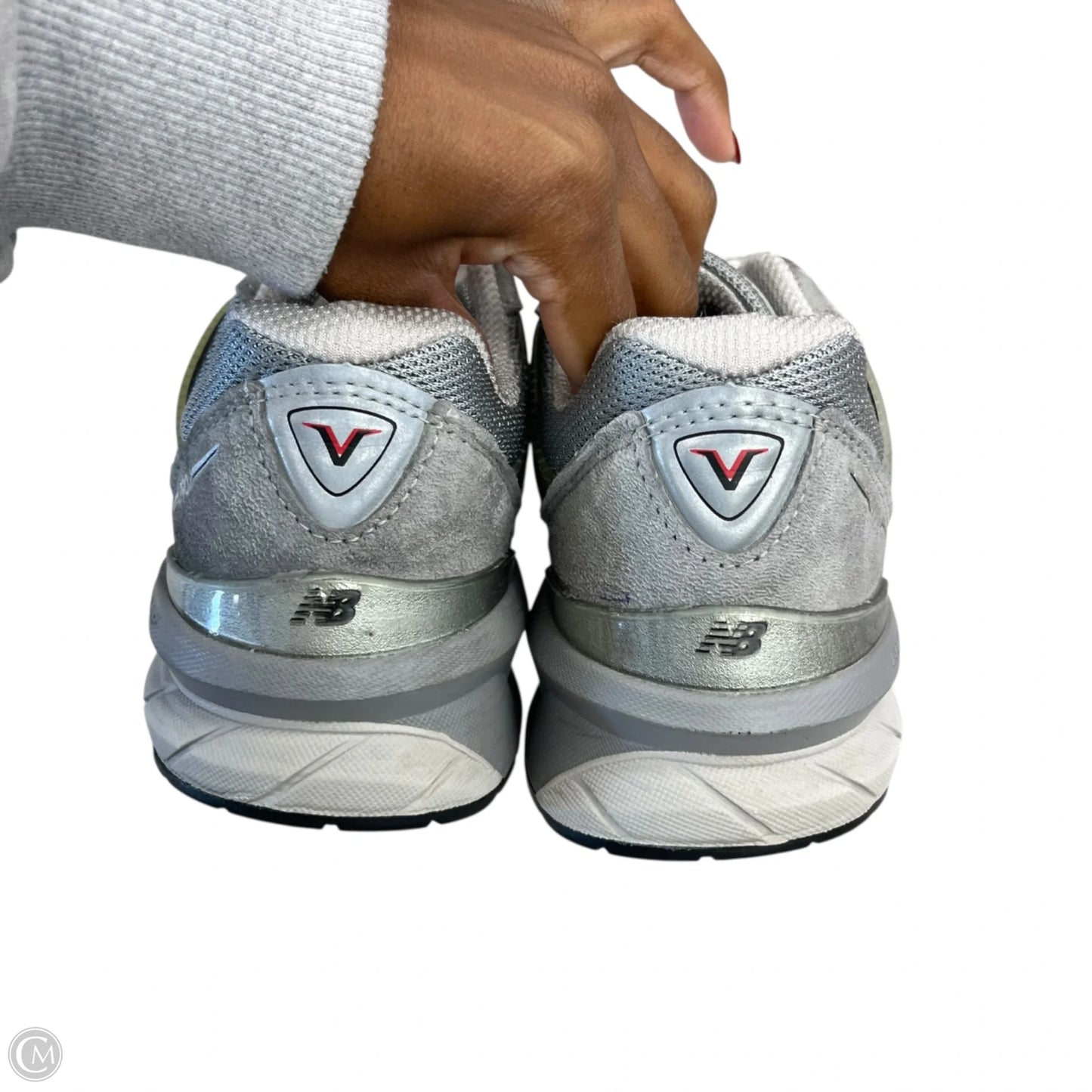 Shoes Sneakers By New Balance In Grey, Size: 7.5