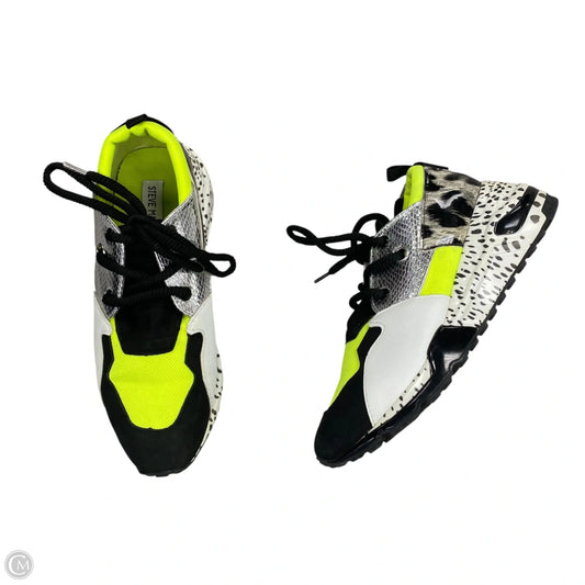 Shoes Sneakers By Steve Madden In Black & Yellow, Size: 9.5