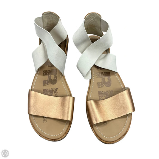 Sandals Flats By Sorel In Cream & Tan, Size: 8