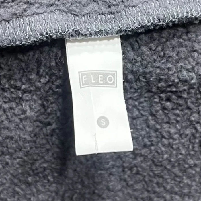 Athletic Sweatshirt Crewneck By Fleo In Grey, Size: S
