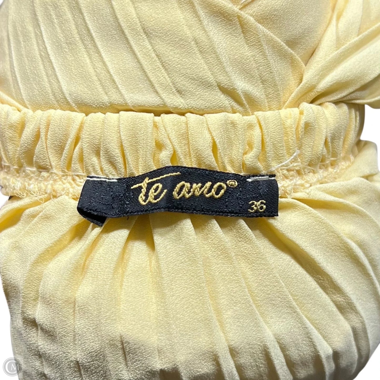 Skirt Mini & Short By Te Amo In Yellow, Size: 8