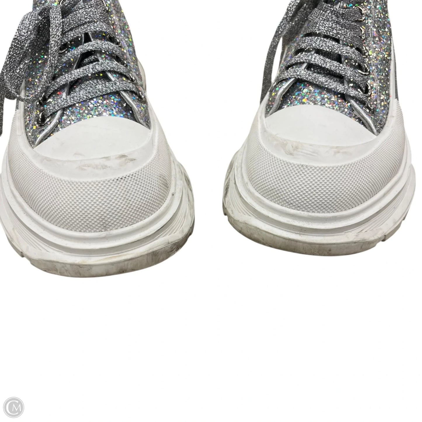 Shoes Luxury Designer By Alexander Mcqueen In Silver & White, Size: 8.5