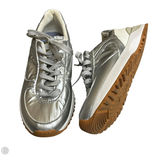 Shoes Sneakers By Gioseppo In Silver, Size: 9