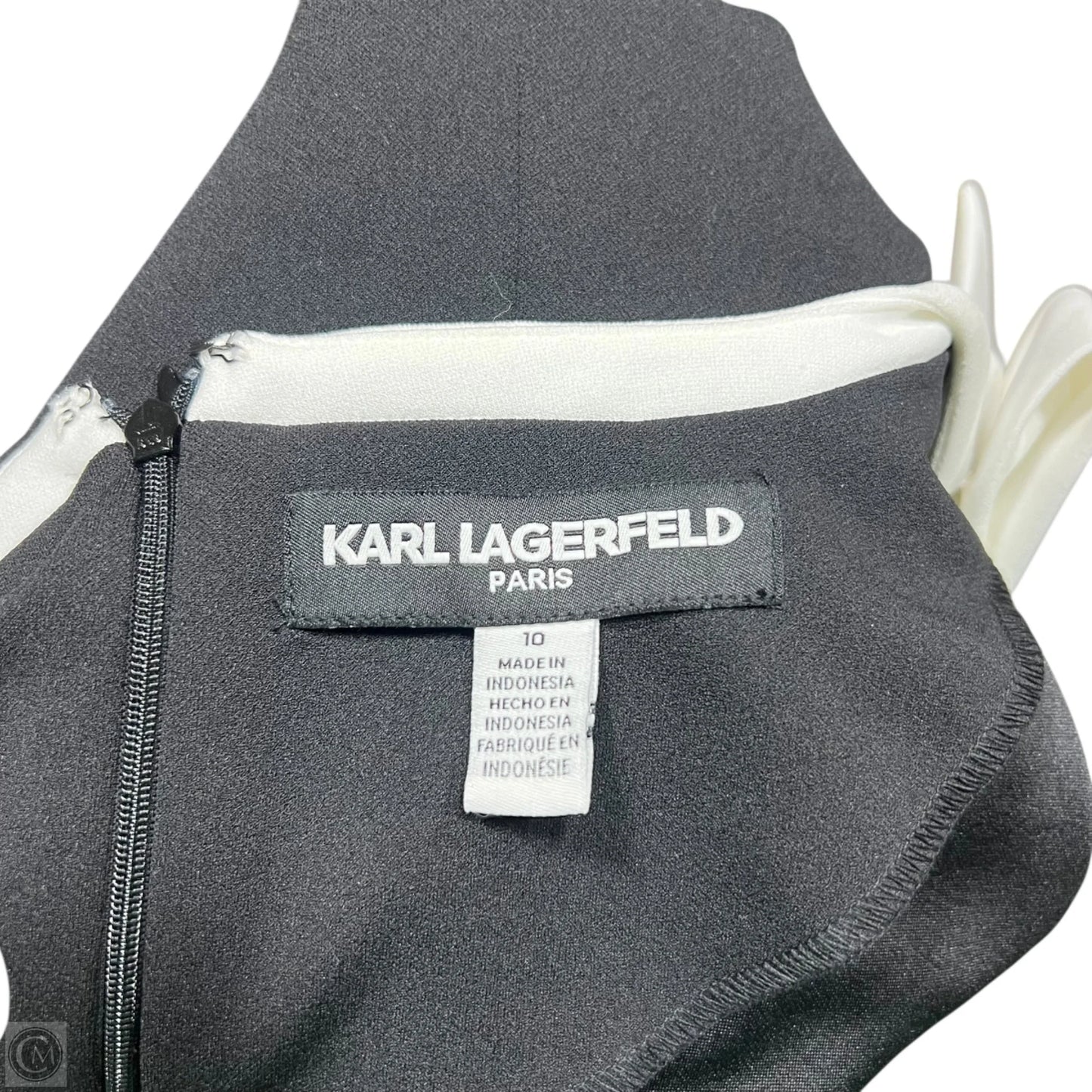 Dress Designer By Karl Lagerfeld In Black & White, Size: M