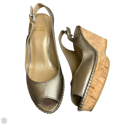 Sandals Designer By Stuart Weitzman In Gold, Size: 7