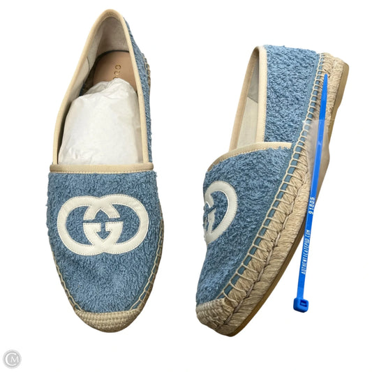 Shoes Luxury Designer By Gucci In Blue & Cream, Size: 8.5