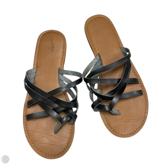 Sandals Flats By Universal Thread In Black & Brown, Size: 11