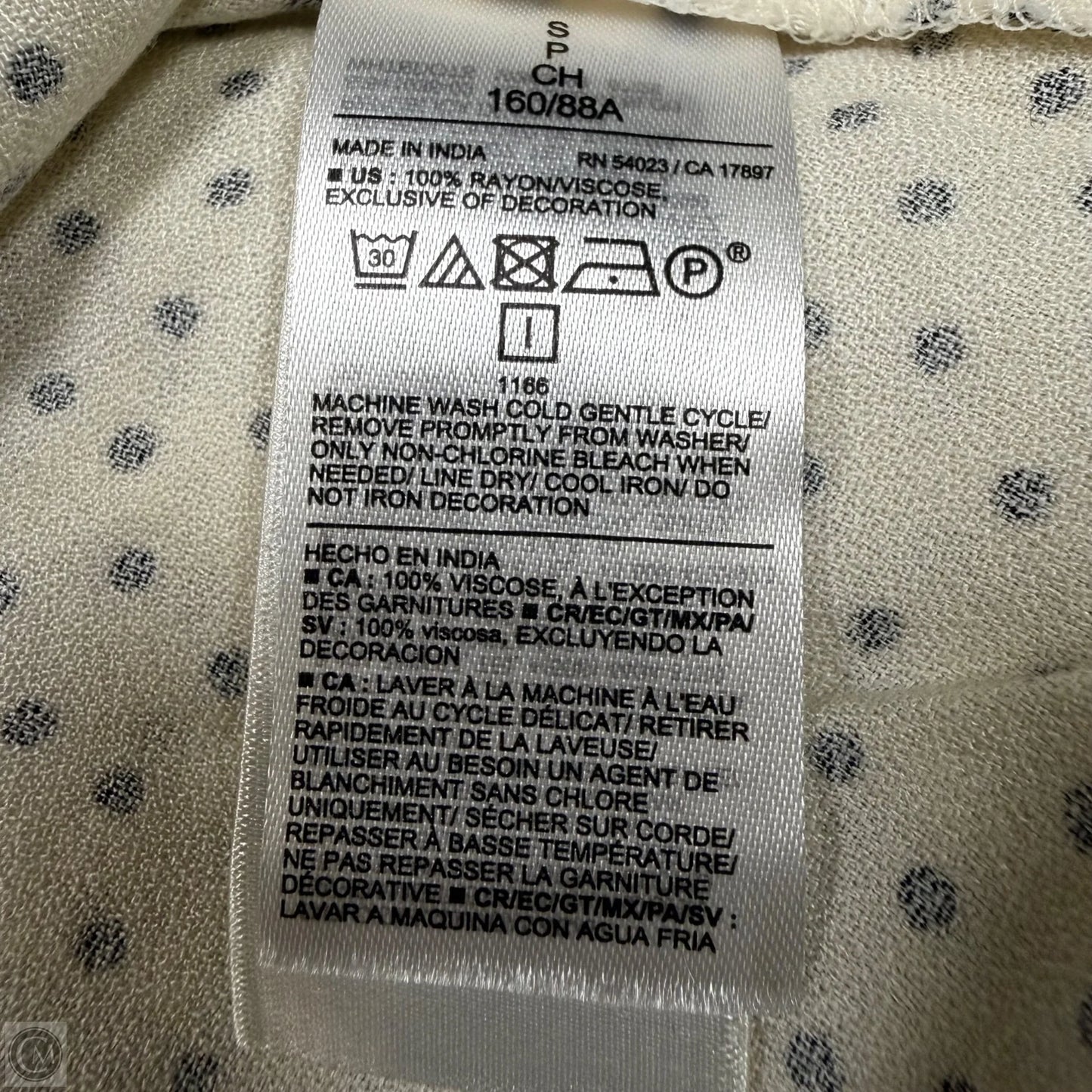 Top Long Sleeve By Old Navy In Black & Cream, Size: S