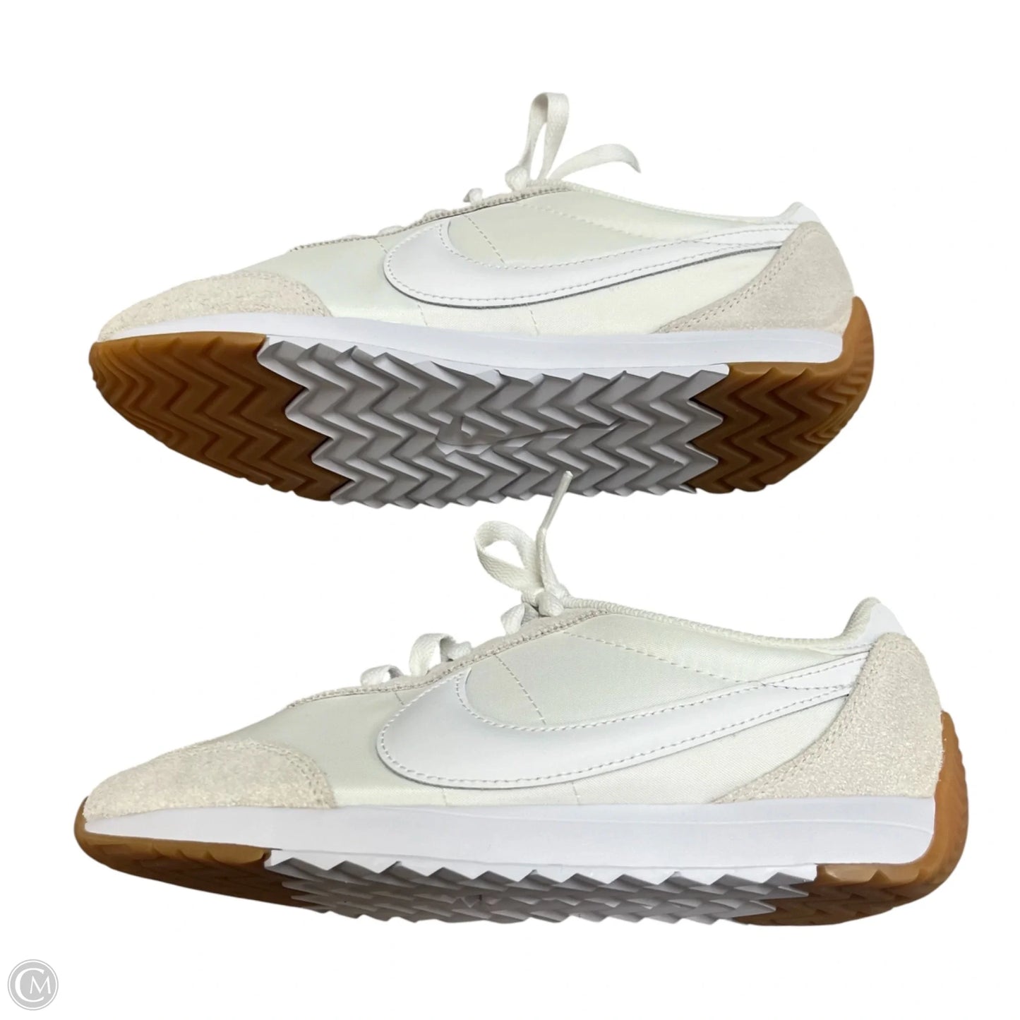 Shoes Sneakers By Nike In White, Size: 7