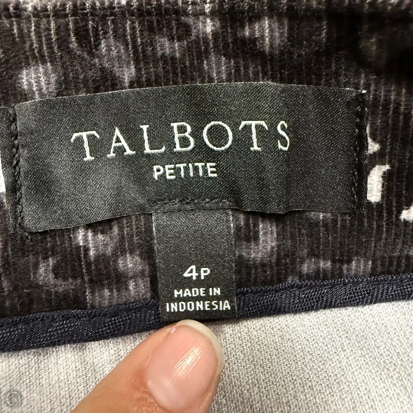 Skirt Midi By Talbots In Grey, Size: 4