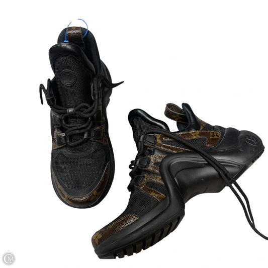 Shoes Luxury Designer By Louis Vuitton In Black & Brown, Size: 6.5